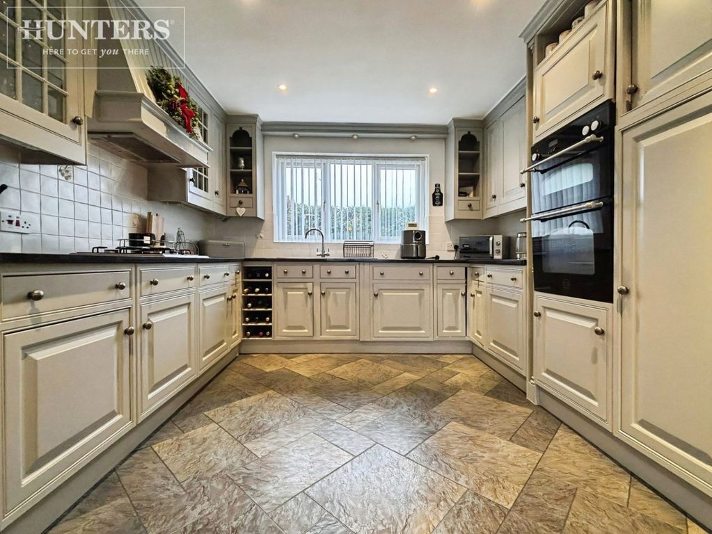 Additional image 5 of 4 bed detached house for saleLundhill Road, Wombwell, Barnsley S73