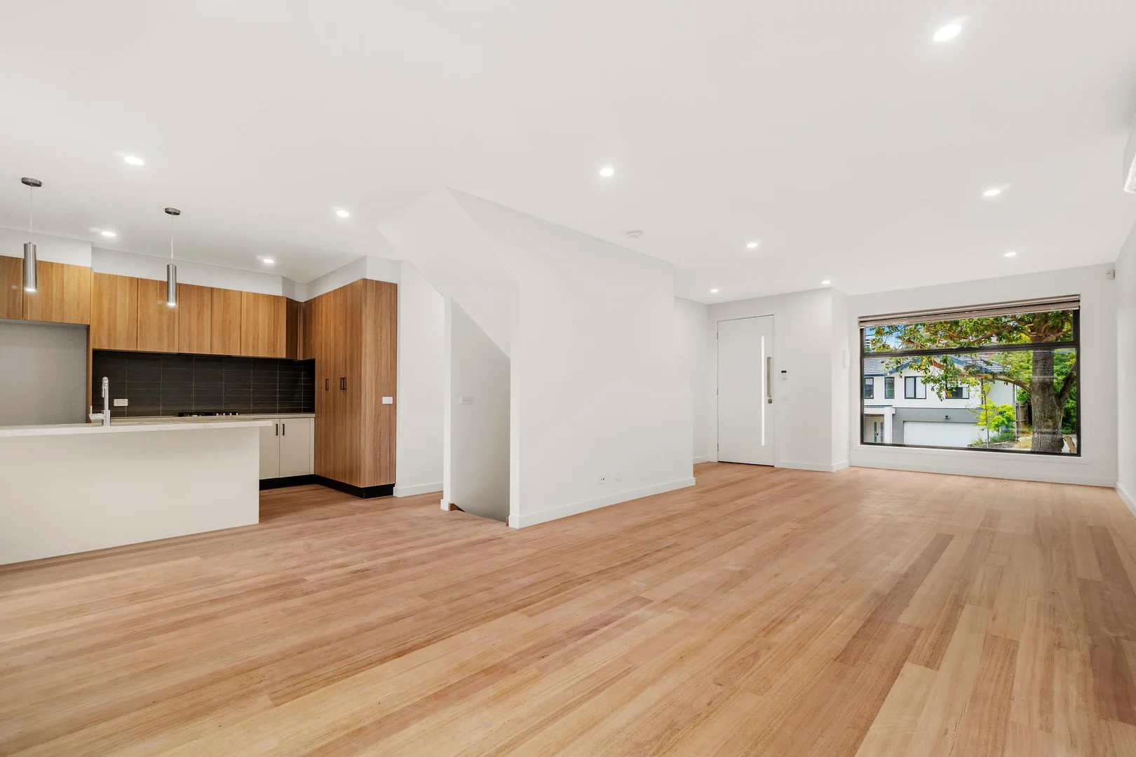 Additional image 2 of 1/6 Frank Street, Doncaster VIC 3108