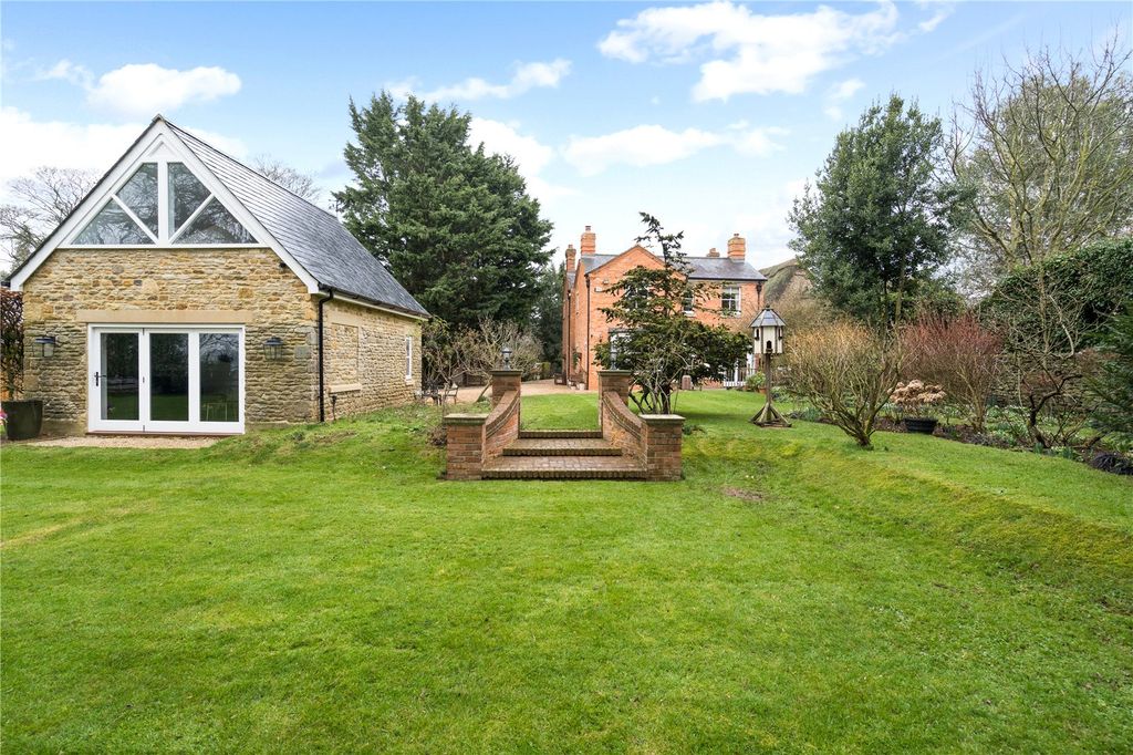Additional image 21 of 4 bed detached house for saleOverthorpe, Banbury, Oxfordshire OX17