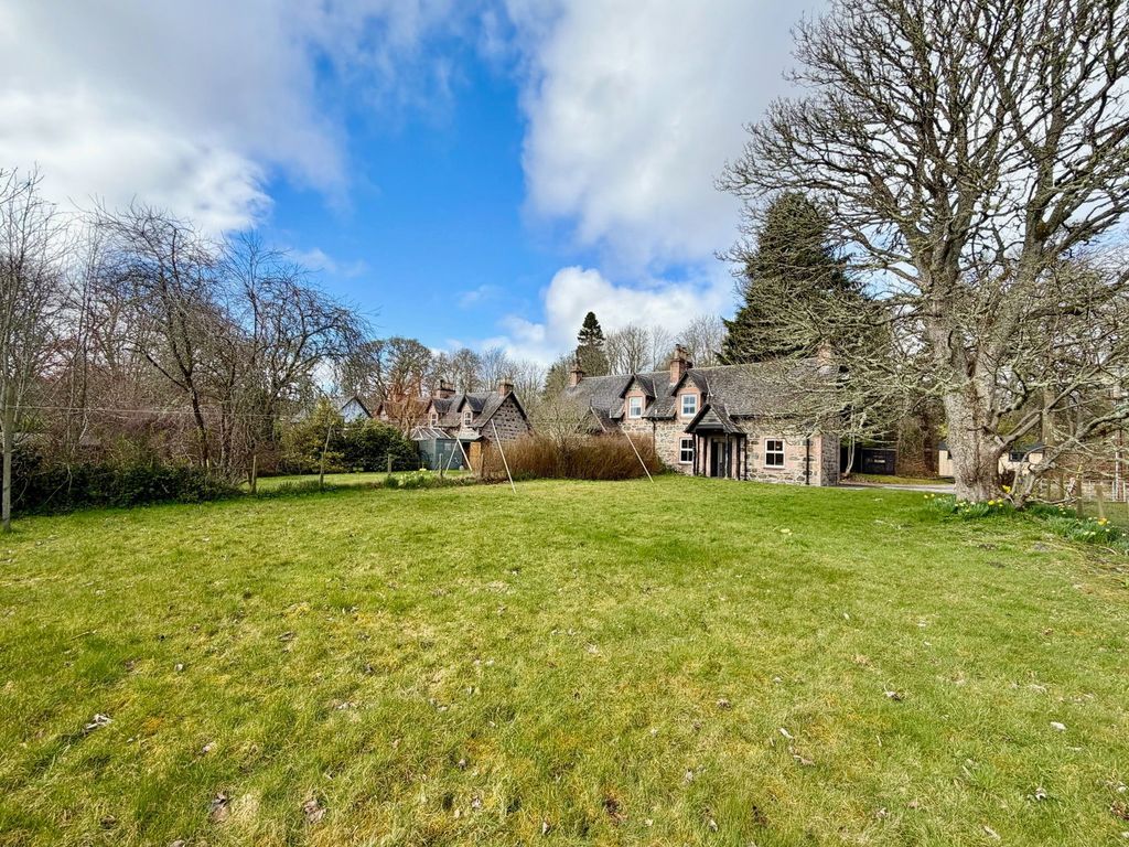 Additional image 21 of 2 bed cottage for sale4 Beaufort Farm Cottage, Kiltarlity, Beauly IV4