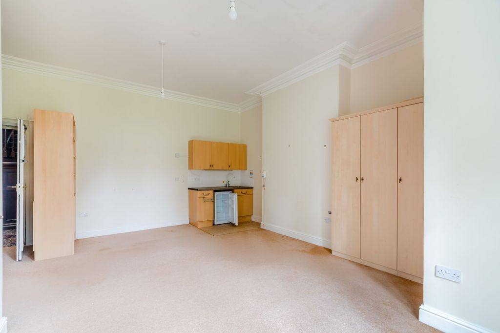 Additional image 11 of 14 bed light industrial for saleLangholm Close, Beverley HU17