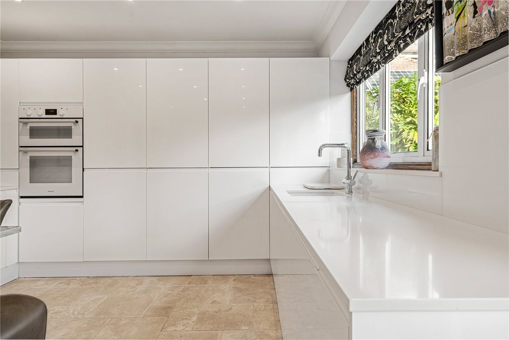 Additional image 7 of 3 bed detached house for saleGilhams Avenue, Banstead SM7