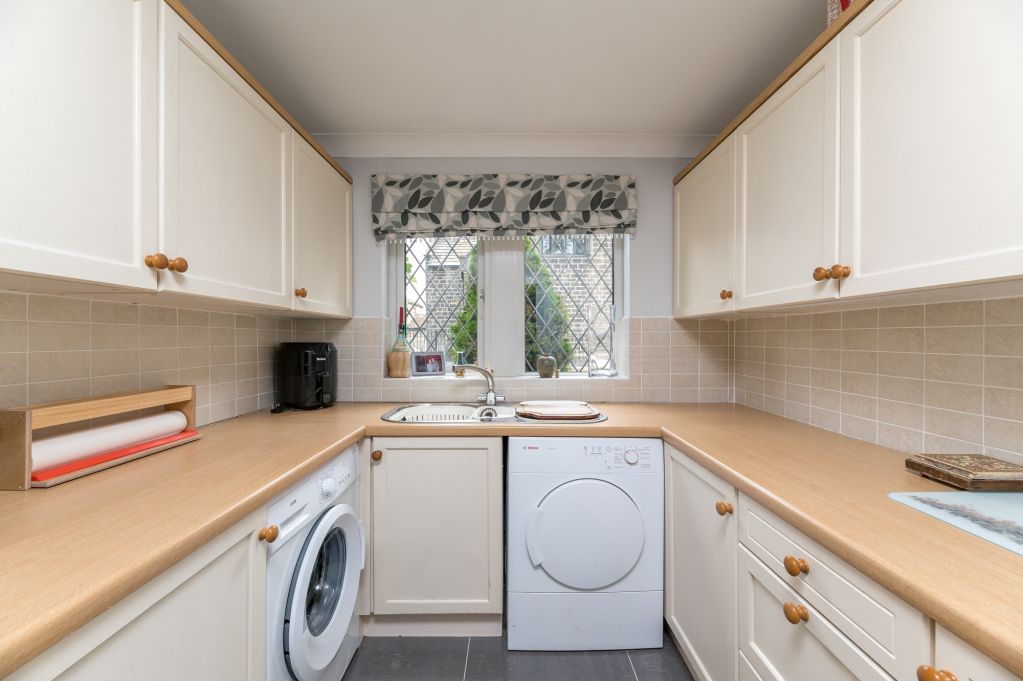 Additional image 21 of 5 bed detached house for saleHuntsmans Close, Eldwick, Bingley, West Yorkshire BD16