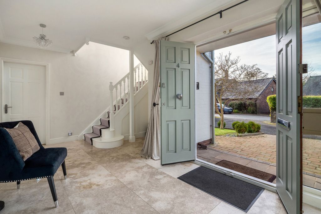 Additional image 6 of 4 bed detached house for saleSandlebridge Rise, Alderley Edge, Cheshire SK9