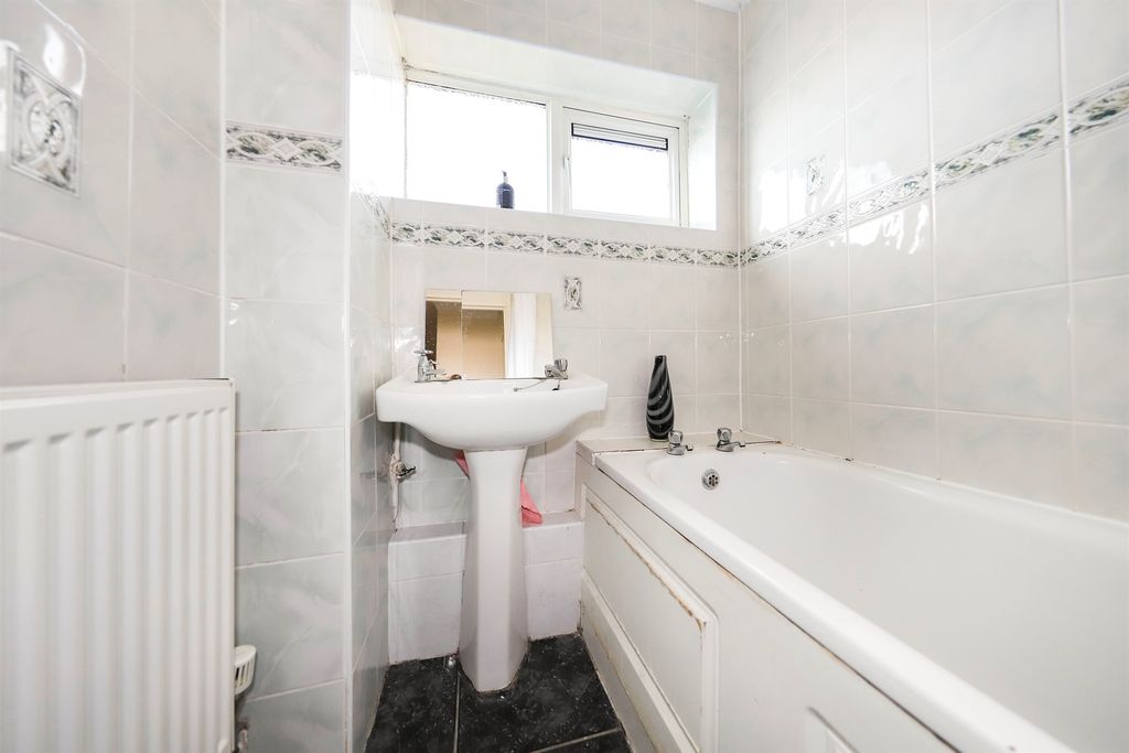 Additional image 10 of 2 bed flat for saleTemple Street, Bilston WV14