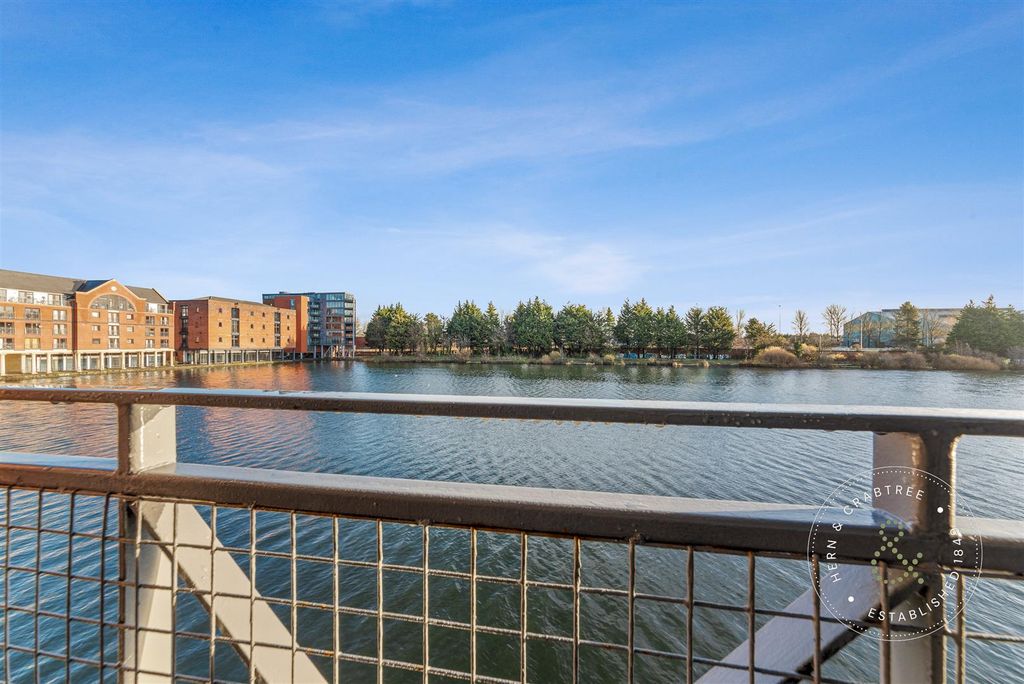 Additional image 22 of 2 bed flat for saleYork Court, Schooner Way, Cardiff CF10