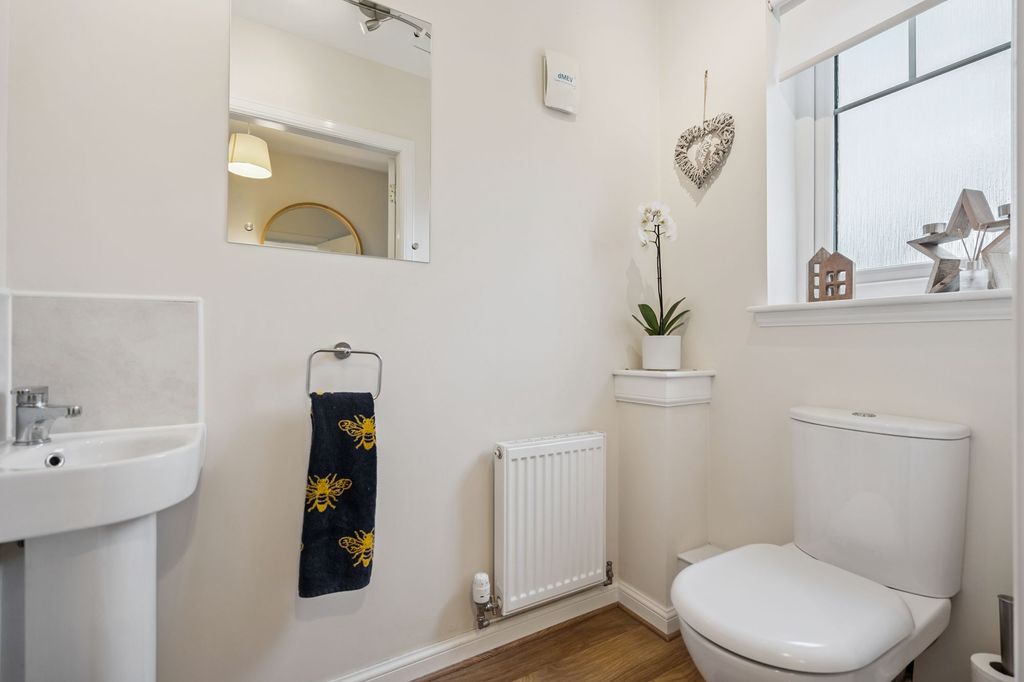 Additional image 7 of 3 bed semi-detached house for saleTern Crescent, Alloa FK10