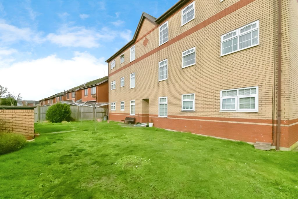 Additional image 11 of 2 bed flat for saleBarrians Way, Barry CF62
