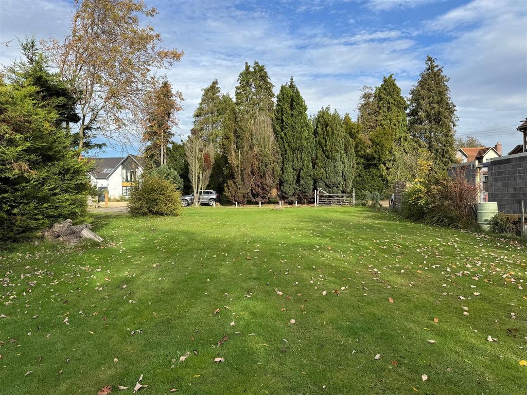 Additional image 3 of Land for saleElmham Drive ( Private Road, Off Felixstowe Road ) Nacton, Ipswich IP10