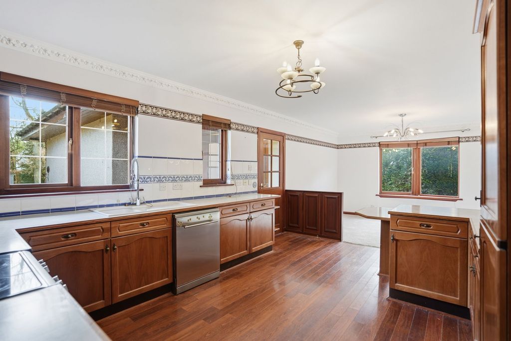 Additional image 5 of 4 bed detached bungalow for saleMuirton, Auchterarder PH3