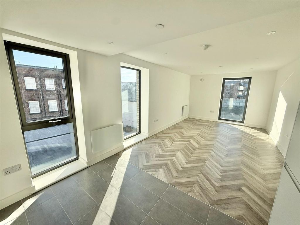 Additional image 2 of 2 bed flat for saleThe Downs Quarter, Altrincham WA14