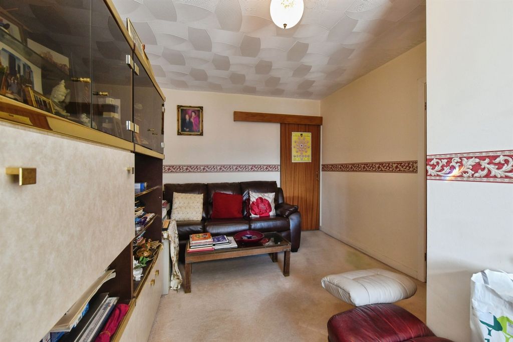 Additional image 14 of 5 bed detached house for saleCenarth Drive, Aberdare CF44