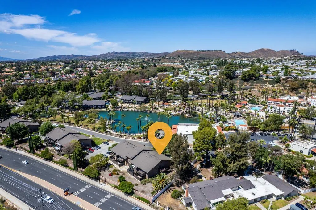28661 Via Las Flores Unit 306, Murrieta, CA 92563