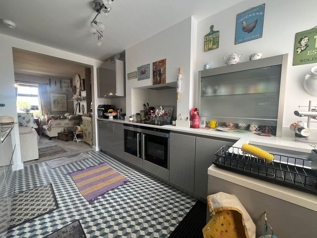 Additional image 3 of 3 bed end terrace house for saleWellhouse Square, Barnoldswick, Lancashire BB18