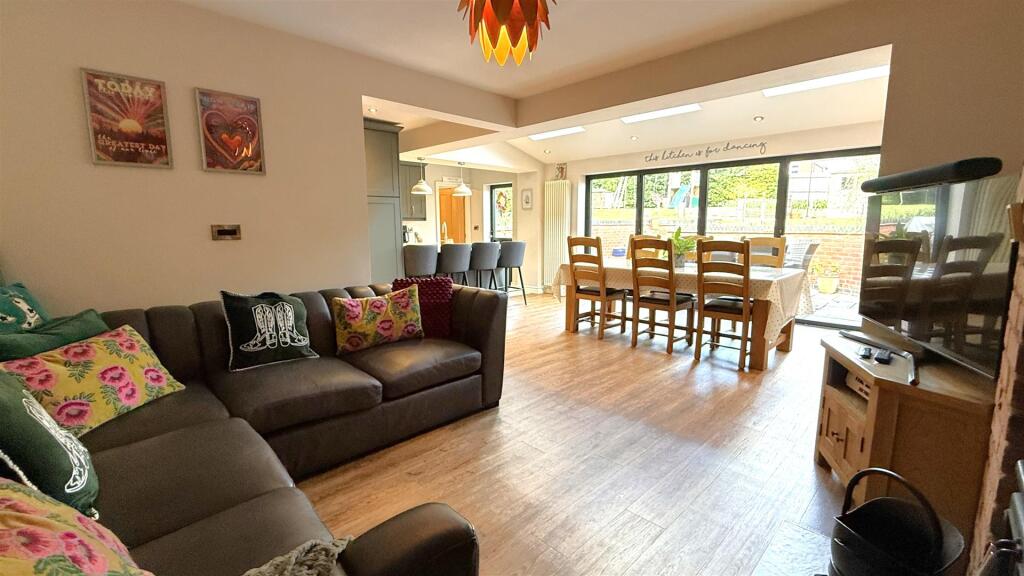 Additional image 10 of Woodfall Avenue, Cotteridge / Bournville, Birmingham