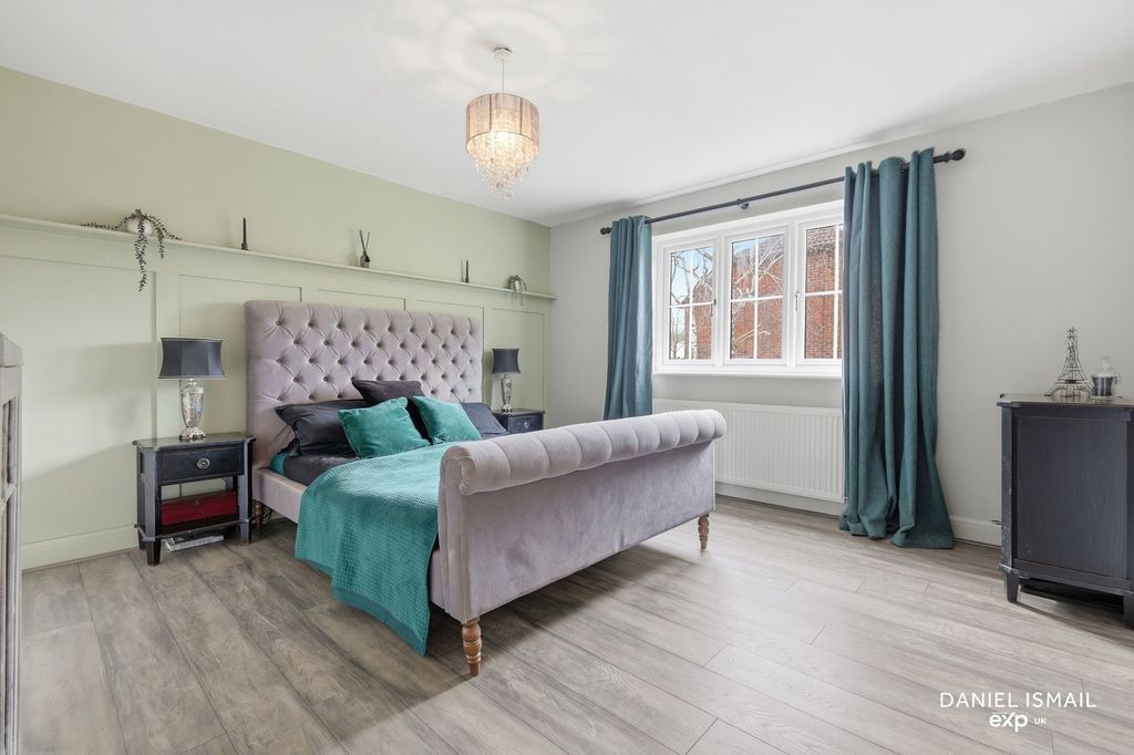 Additional image 21 of 4 bed detached house for saleThe Lindens, Langdon Hills, Basildon SS16