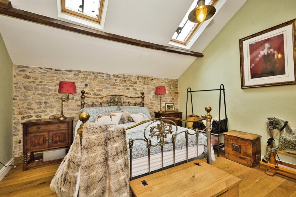 Additional image 18 of Leg Square, Shepton Mallet