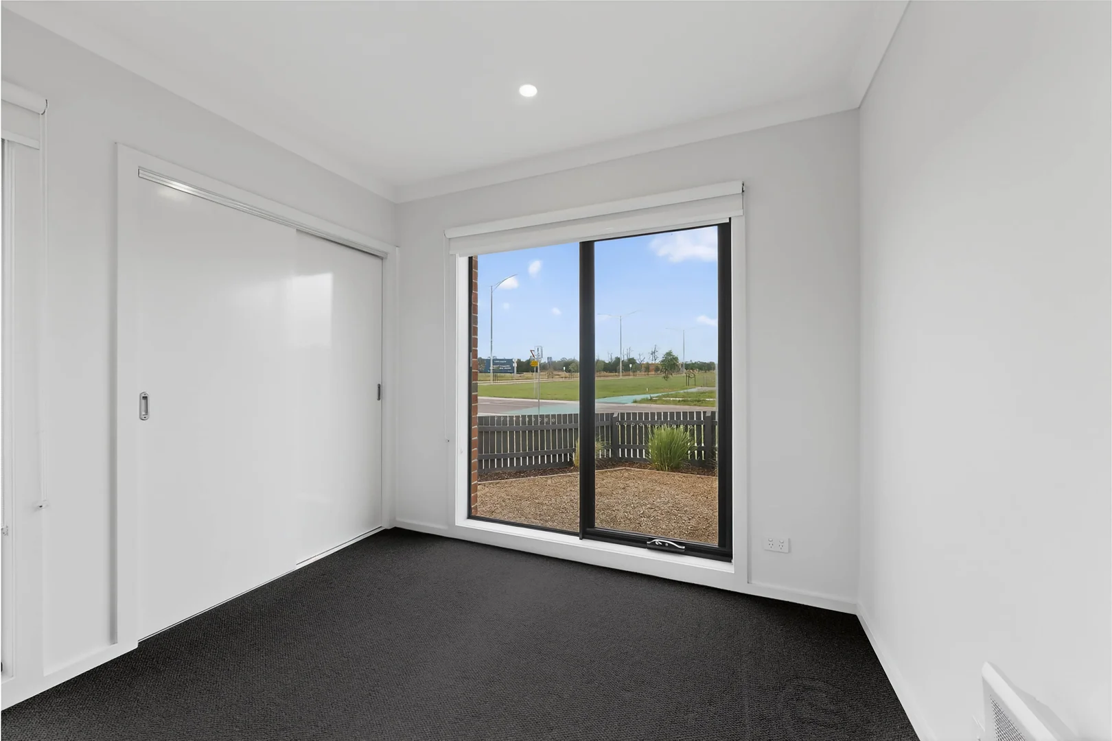 Additional image 10 of 37 Mortdale Lane, Clyde North VIC 3978