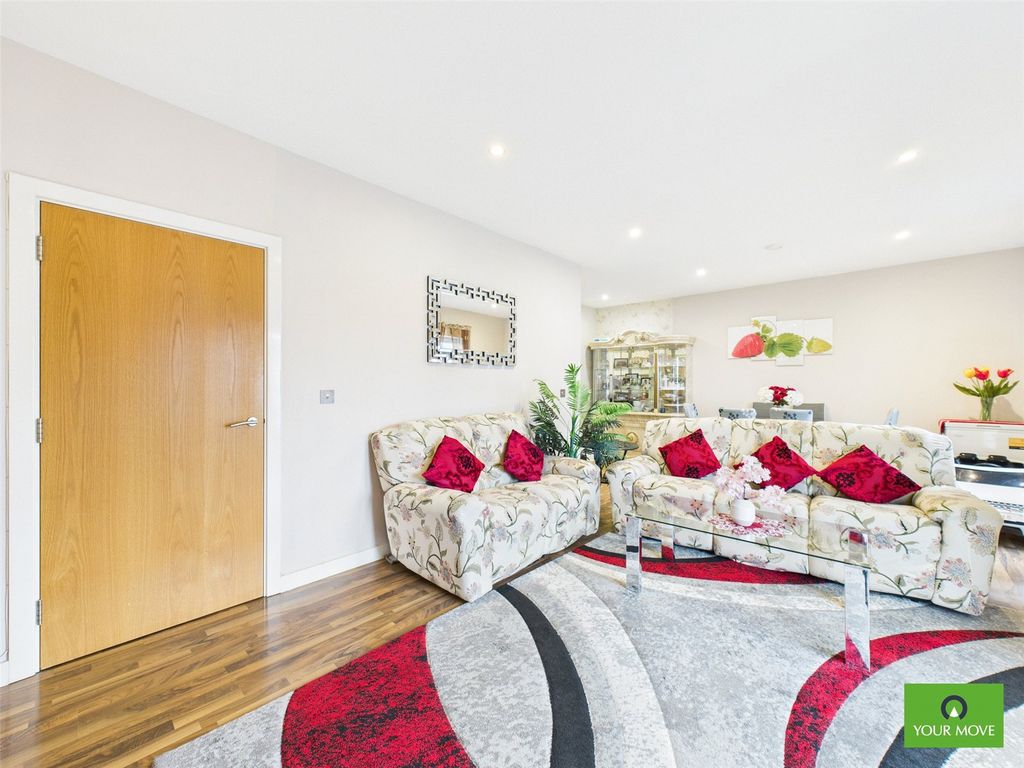 Additional image 3 of 3 bed flat for saleVestry Court, 2, Bournebrook Grove, Romford RM7