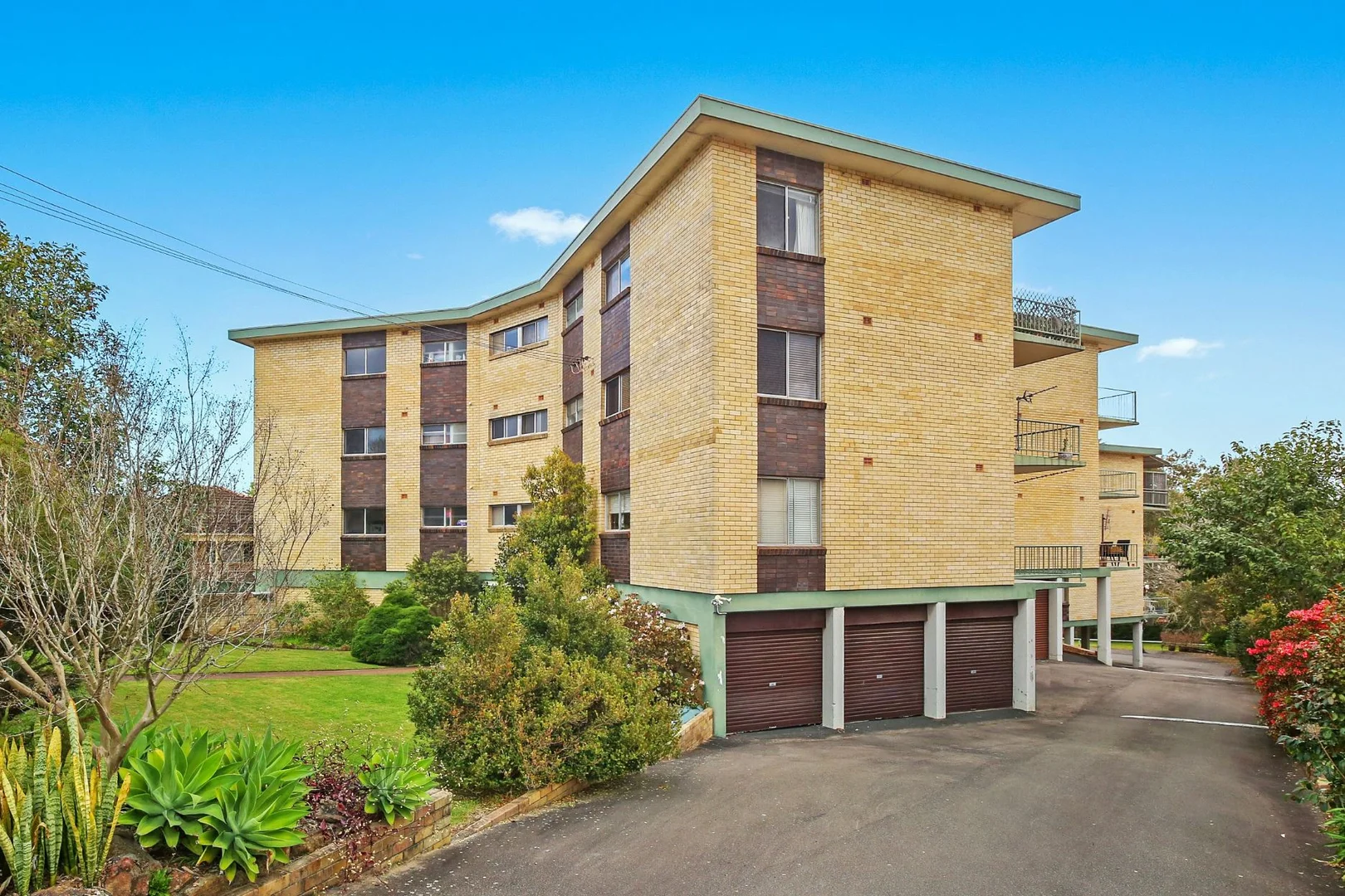 Additional image 11 of 15/138-140 Albany Street, Point Frederick NSW 2250