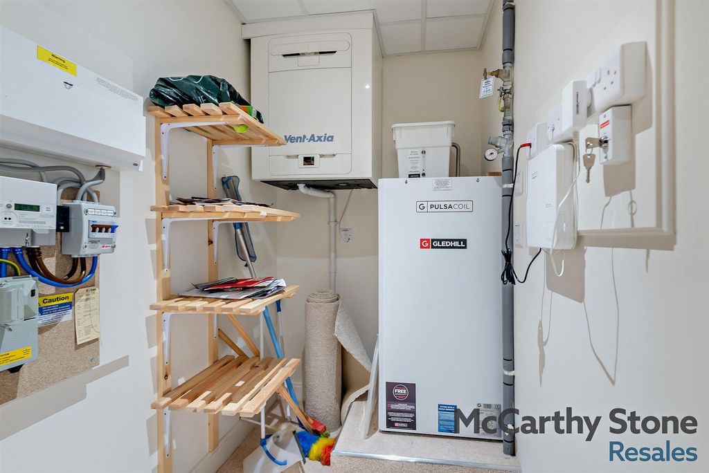 Additional image 15 of 1 bed flat for saleWayfarer Place, The Dean, Alresford SO24