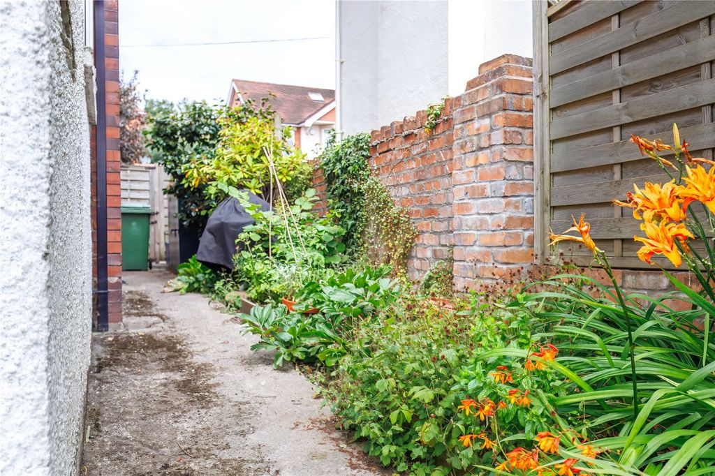 Additional image 38 of 4 bed semi-detached house for saleDorchester Avenue, Penylan, Cardiff CF23