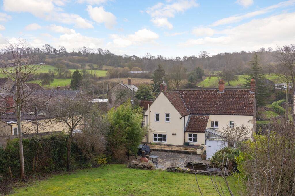 Long Street, Croscombe