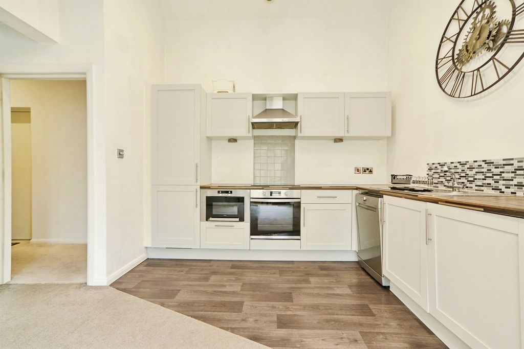 Additional image 12 of 2 bed flat for saleThe Green, Bingley BD16