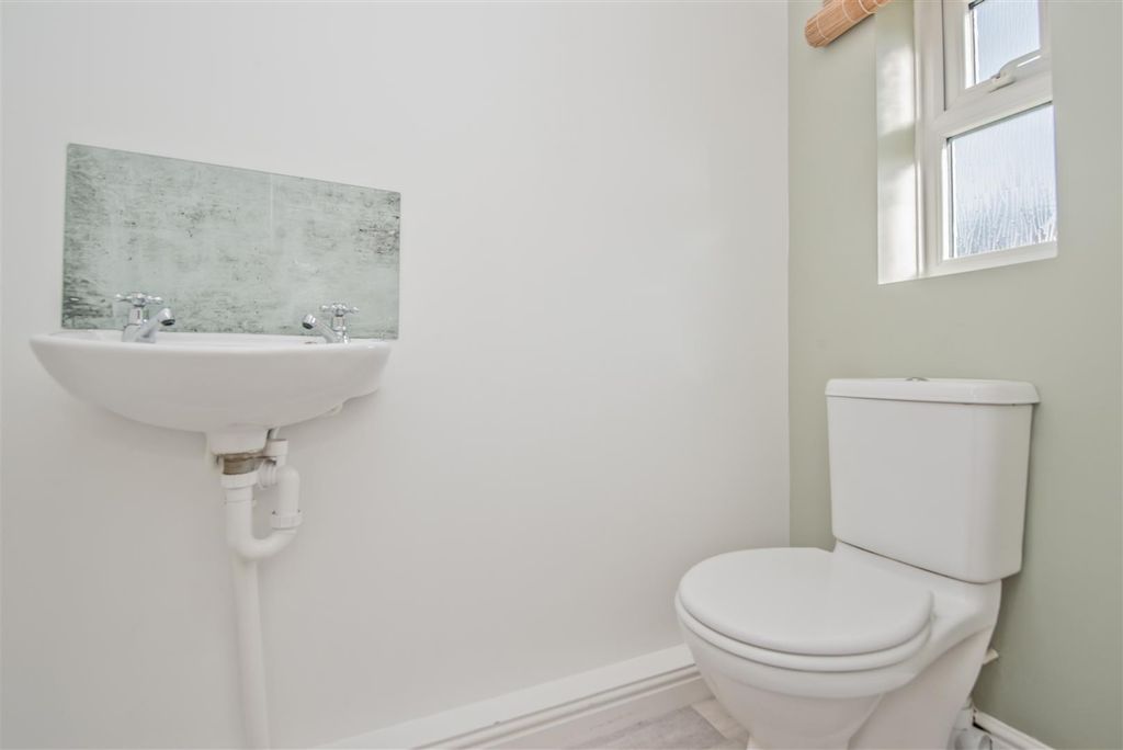 Additional image 11 of 3 bed semi-detached house for saleWindmill Court, Lower Wortley, Leeds LS12