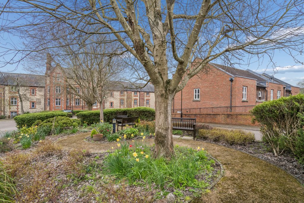 Additional image 3 of 2 bed flat for saleGilbert Scott Court, Whielden Street, Amersham HP7