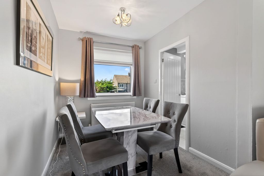 Additional image 3 of 3 bed semi-detached house for saleWeaver Crescent, Airdrie ML6