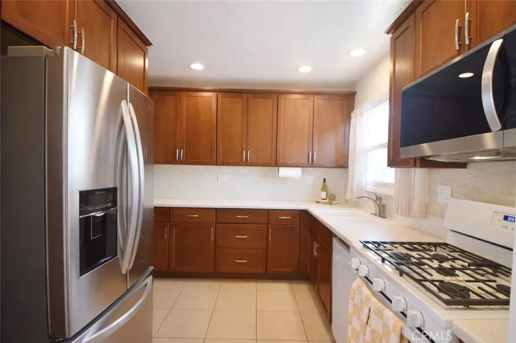 Additional image 21 of 1334 E 1st Street Unit 12, Long Beach, CA 90802