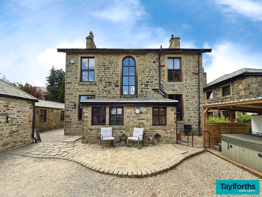 Additional image 6 of 5 bed property for saleMercer House, Gisburn Road, Barnoldswick BB18