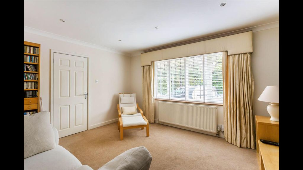 Additional image 12 of 4 bed detached house for saleHarriotts Lane, Ashtead KT21