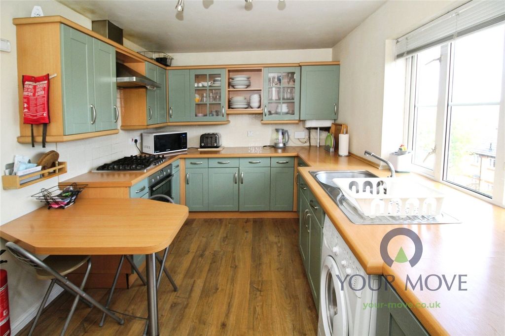 Additional image 4 of 3 bed flat for saleSovereigns Quay, Bedford, Bedfordshire MK40