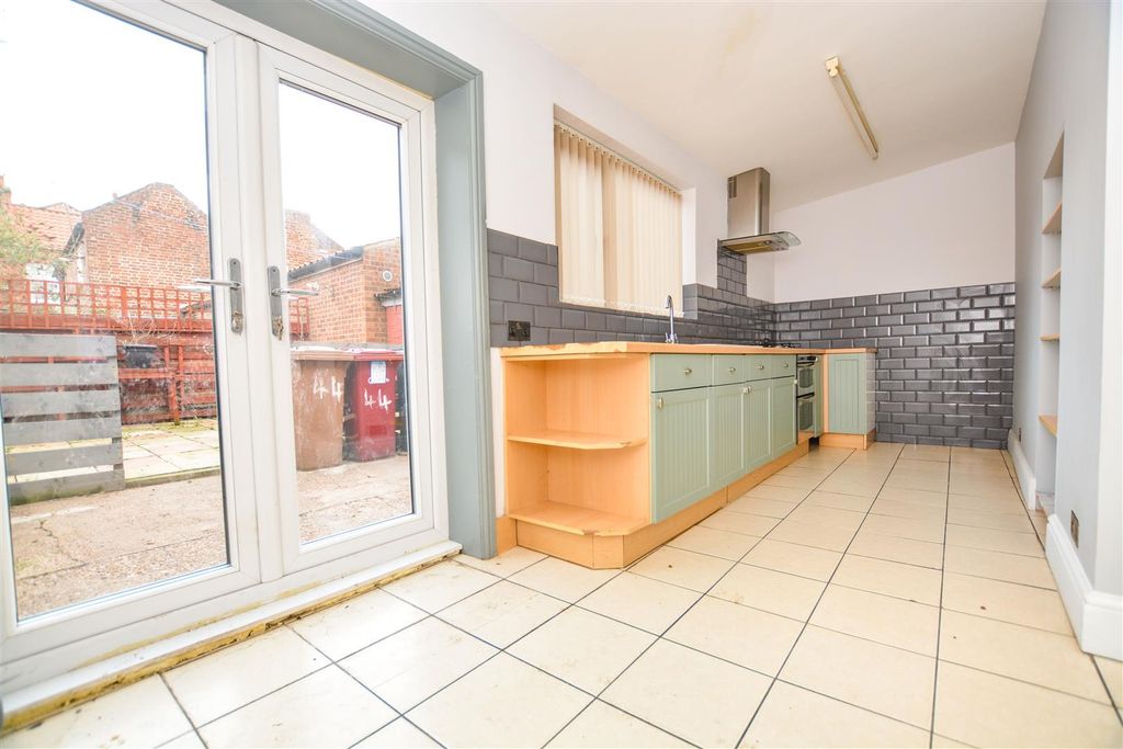 Additional image 8 of 3 bed detached house for saleFleetgate, Barton-Upon-Humber DN18
