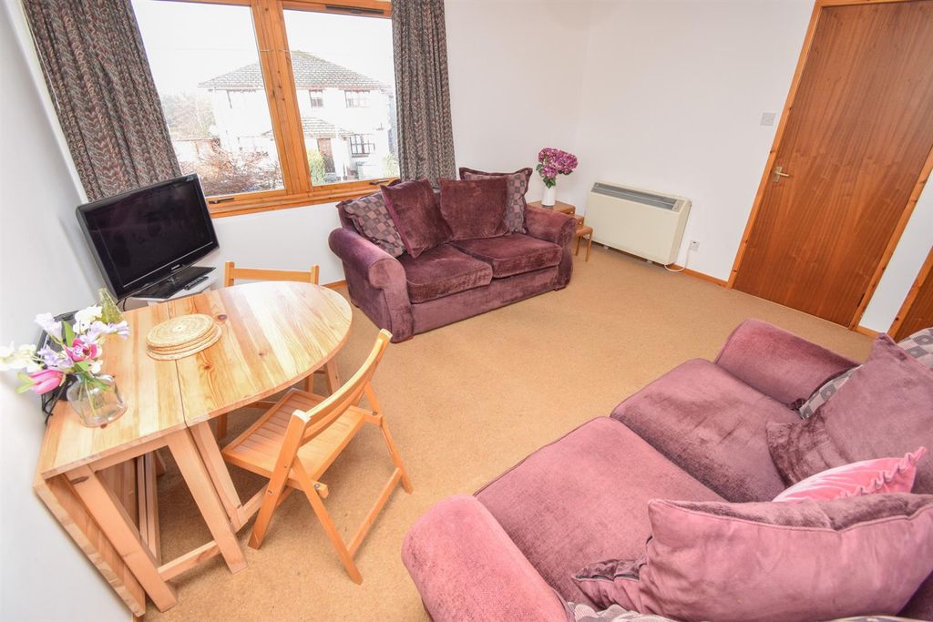 Additional image 4 of 1 bed flat for sale12 Towerhill Crescent, Cradlehall, Inverness IV2