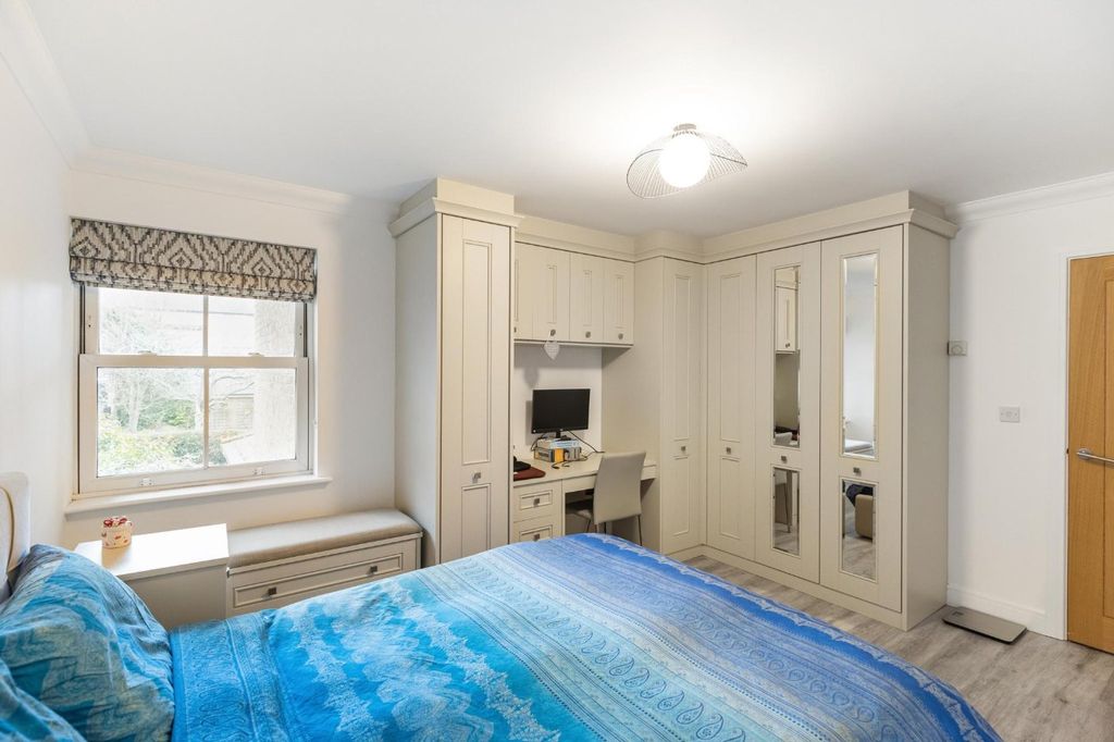 Additional image 14 of 2 bed flat for saleKemerton Road, Beckenham BR3