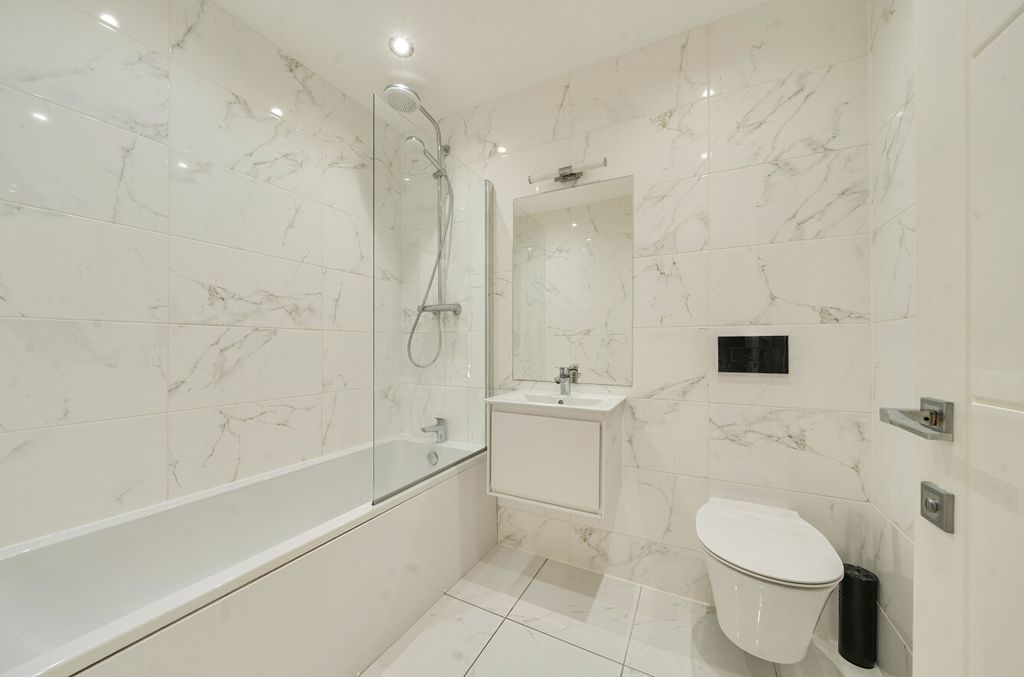 Additional image 12 of 2 bed flat for saleScotts Court, Hull HU1