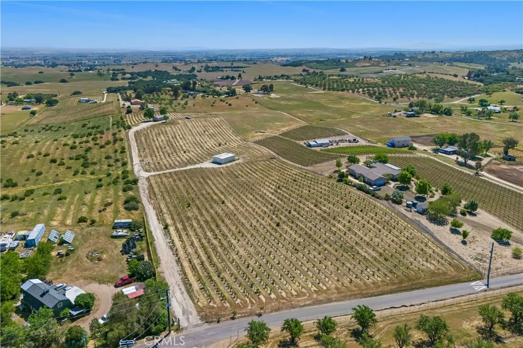 Additional image 65 of 5720 Vista Serrano Way, Paso Robles, CA 93446
