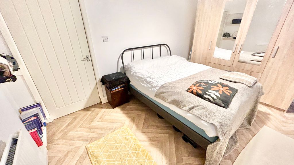 Additional image 11 of 2 bed flat for saleRidge Steps, Todmorden OL14