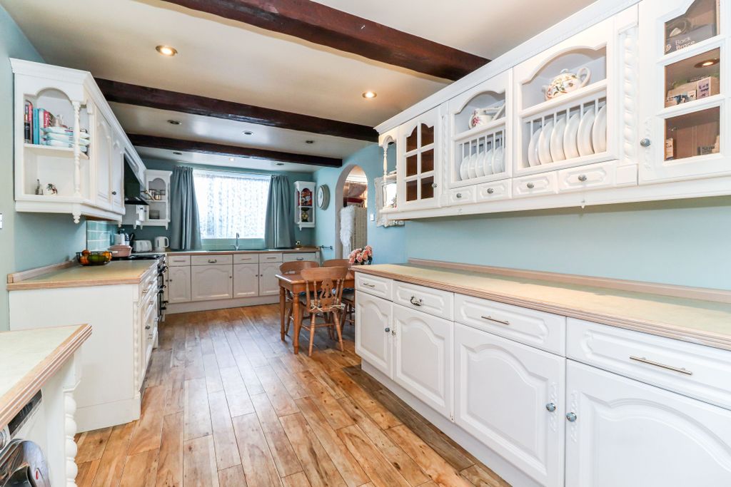 Additional image 11 of 3 bed detached house for saleGallows Hill Lane, Abbots Langley WD5