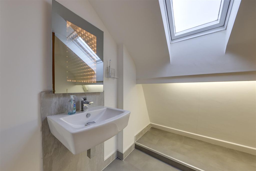 Additional image 34 of 5 bed detached house for saleGreensnook Lane, Bacup, Lancashire OL13