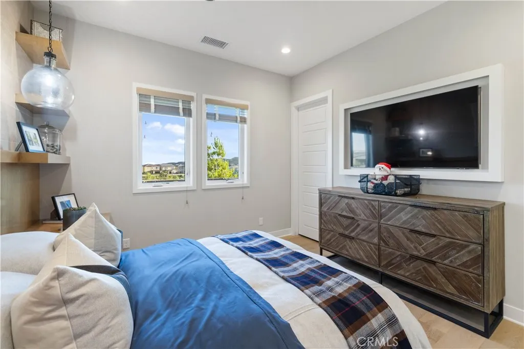 Additional image 15 of 12401 Ridge Line Gate Court, Porter Ranch, CA 91326