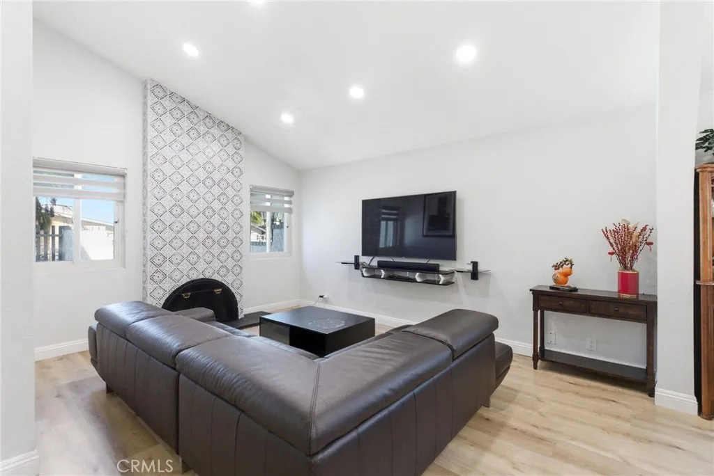 Additional image 47 of 1019 Meadowview Court, Corona, CA 92880