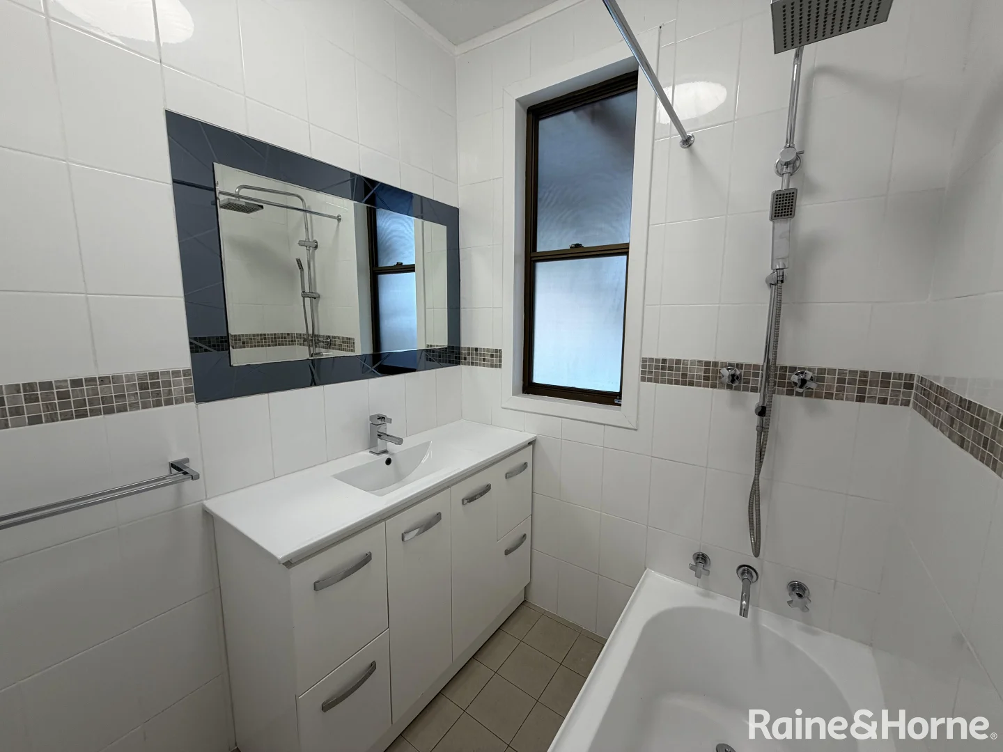 Additional image 4 of 22 Kelly Street, Berkeley NSW 2506