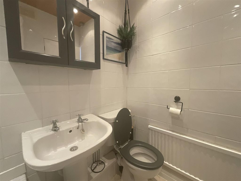 Additional image 23 of 2 bed flat for saleHigh Street, Llanelli SA15