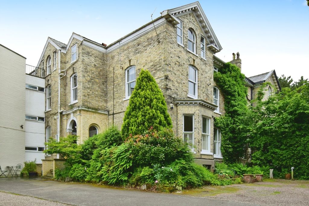 Additional image 2 of 2 bed flat for saleDavey Lane, Alderley Edge, Cheshire SK9