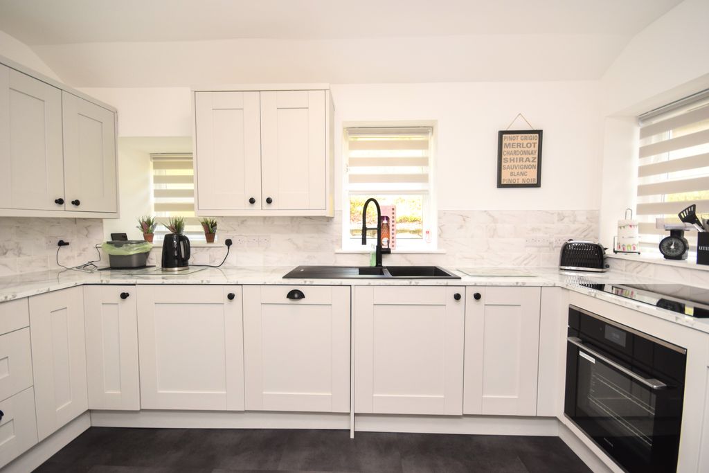 Additional image 10 of 3 bed terraced house for saleCasa Mia, 217 High Street, Auchterarder PH3