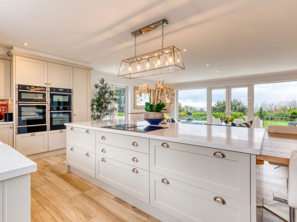 Additional image 11 of 5 bed detached bungalow for saleLa Rigondaine, Jersey JE3